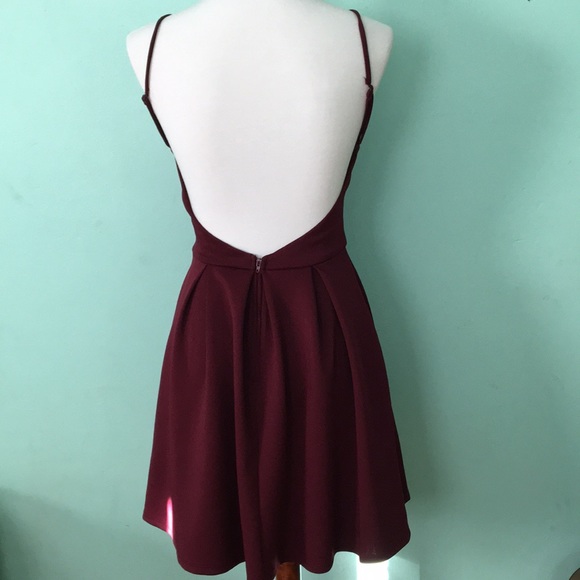 Dress - Picture 2 of 3